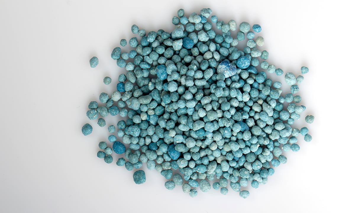 Heap,Of,Mineral,Fertilizers,,Isolated,On,The,White,Background